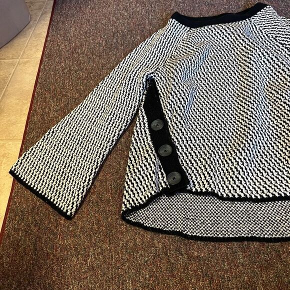 Loft medium sweater - Picture 2 of 7